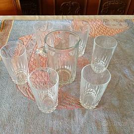 Set biccchieri e caraffa in cristallo