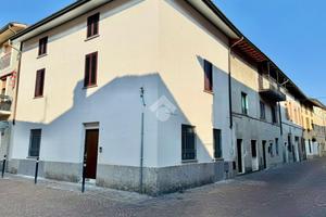 4 LOCALI A BRIGNANO GERA D'ADDA