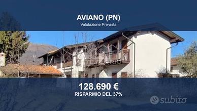 Immobile in asta di 229 m² con più di 5 locali a A