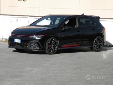 Volkswagen Golf GTI 2.0 TSI