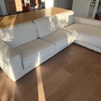 Divano bianco grande comodissimo