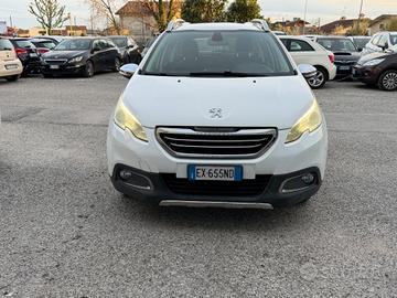 Peugeot 2008 PureTech 82 Access AUTOMATICO
