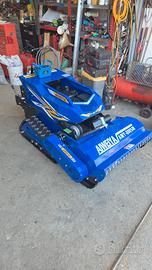 trincia taglia erba  robot rc 