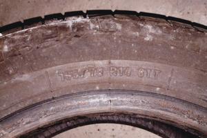 4 GOMME PIRELLI 165/70 R14 81T