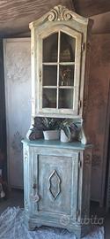 Vetrina angolare shabby