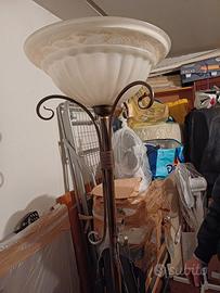 piantana in ferro battuto artigianale 