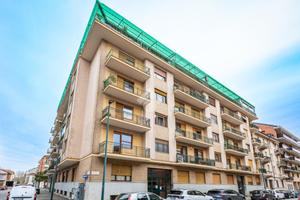 4 LOCALI A TORINO