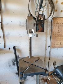 Colonna per trapano multifunzione