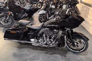 2015 ROAD GLIDE 103