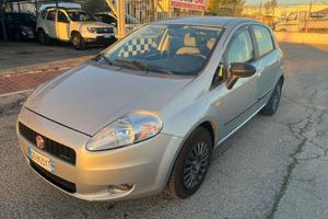 Fiat Grande Punto 1.3 MJT 75 CV 5 porte Dynamic