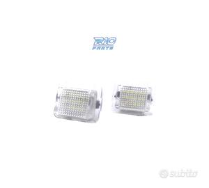 LUCI TARGA A LED PER MERCEDES CLASSE C W204 08-14