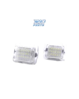 LUCI TARGA A LED PER MERCEDES CLASSE C W204 08-14
