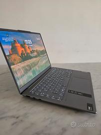 Lenovo Yoga Slim 7 OLED Intel Ultra 7 - 32Gb Ram