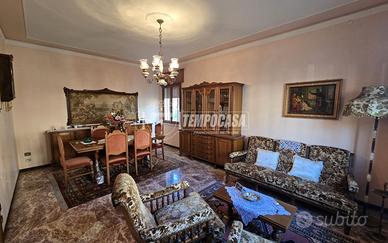 Appartamento completamente indipendente con giardi