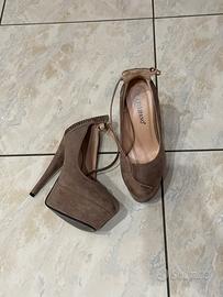 Scarpe Tulipano con zeppa e tacco a spillo