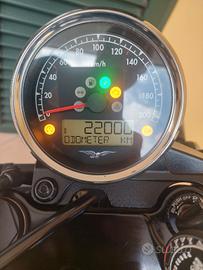 Moto Guzzi V7 Stone III  Matt Black
