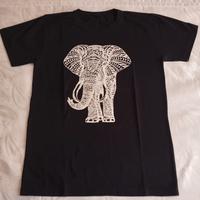 t-shirt nuova 