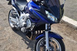 Yamaha FZ6 Fazer