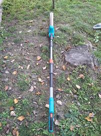 set tagliasiepi telescopico gardena piu altri 2