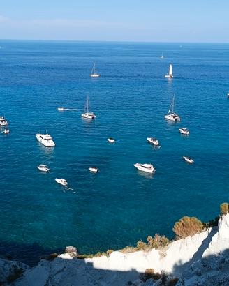 Eolie Lipari centro bilocale 3 notti
