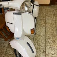 Vespa 125 px