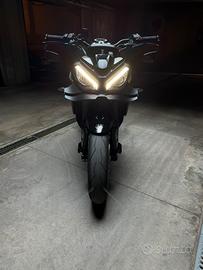 Street triple 765 RS in garanzia 02/2028