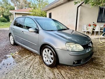 Volkswagen Golf 2.0 16V TDI 5p. Comfortline