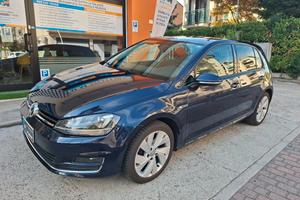 VOLKSAWAGEN Golf HIGH LINE neo patentati