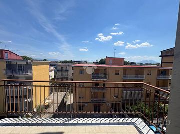 3 LOCALI A AVERSA