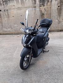 scooter honda sh 150