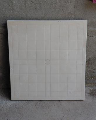 tavolini in plastica 