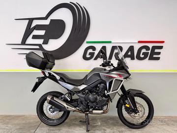 Honda Transalp 750