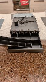 Cassa cassetto registratore banconote e monete
