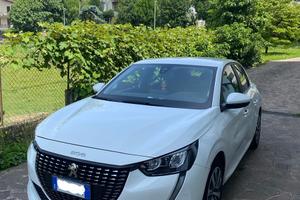 PEUGEOT 208 (2020)