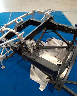 ricambi  alfa romeo 4C / Lamborghini Aventador  