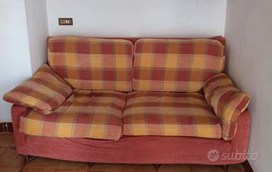 Divano 2/3 posti in tessuto a quadri 