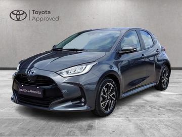 Toyota Yaris Hybrid Trend MY22