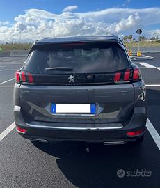 Peugeot 5008 GT line