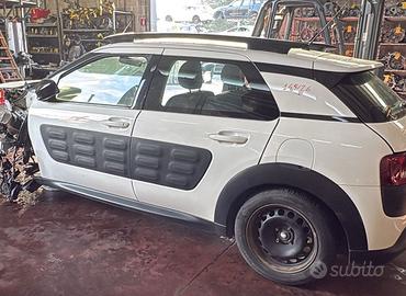 RICAMBI Citroen C4 Cactus 1.6 73kW BH02 2016