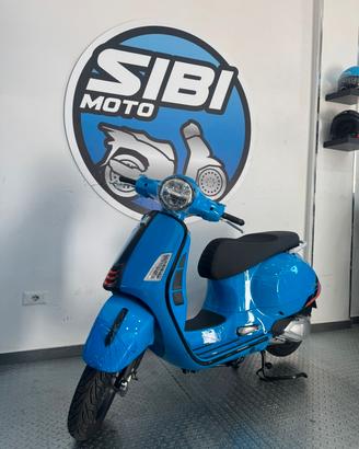 Piaggio Vespa 310 GTS SUPER