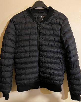 Giubbotto imbottito nero Zuiki