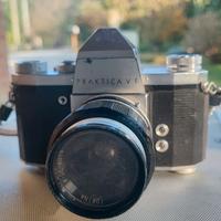 Fotocamera Reflex Vintage Praktica VF conObiettivo