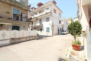 2 LOCALI A AGROPOLI