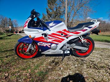 Honda cbr 600 f