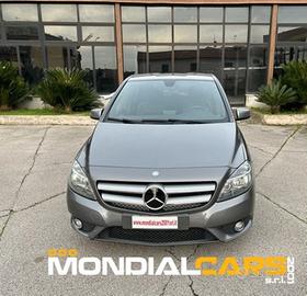 Mercedes-benz B 180 CDI BlueEFFICIENCY AMG LINE