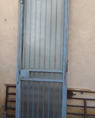 Portoncino in ferro pieno