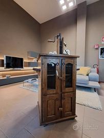 Carrello porta bottiglie vino liquori e calici