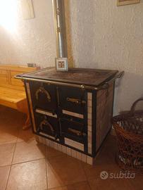 Stufa/cucina a legna