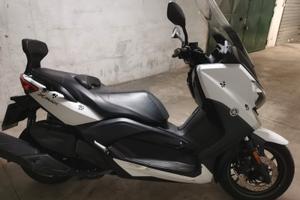 yamaha xmax 400 ABS