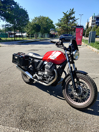 Moto guzzi v7 ii special